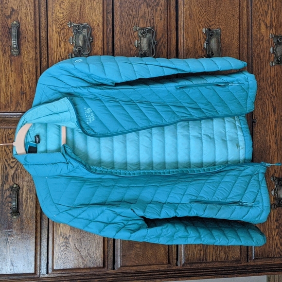 Mountain Hardwear Jackets & Blazers - Teal Mountain Hardware Puffy Puffer Jacket Medium